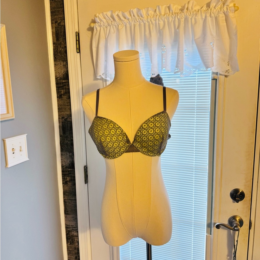 C & C California Bra SZ 36C